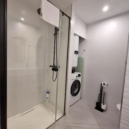 Vibescoruna- O65-4 Apartment