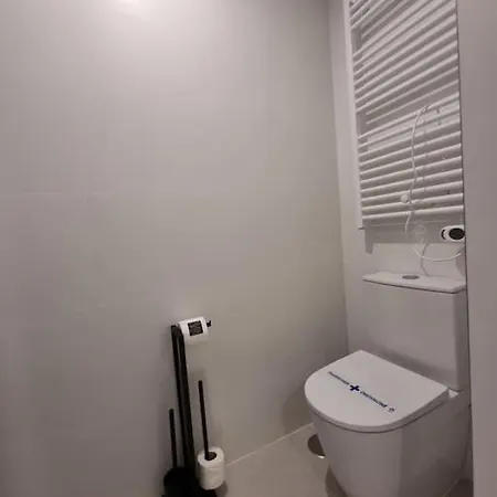 Vibescoruna- O65-4 Apartment